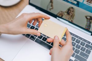 Derechos, obligaciones y buenas prácticas para pymes que venden en mercados online